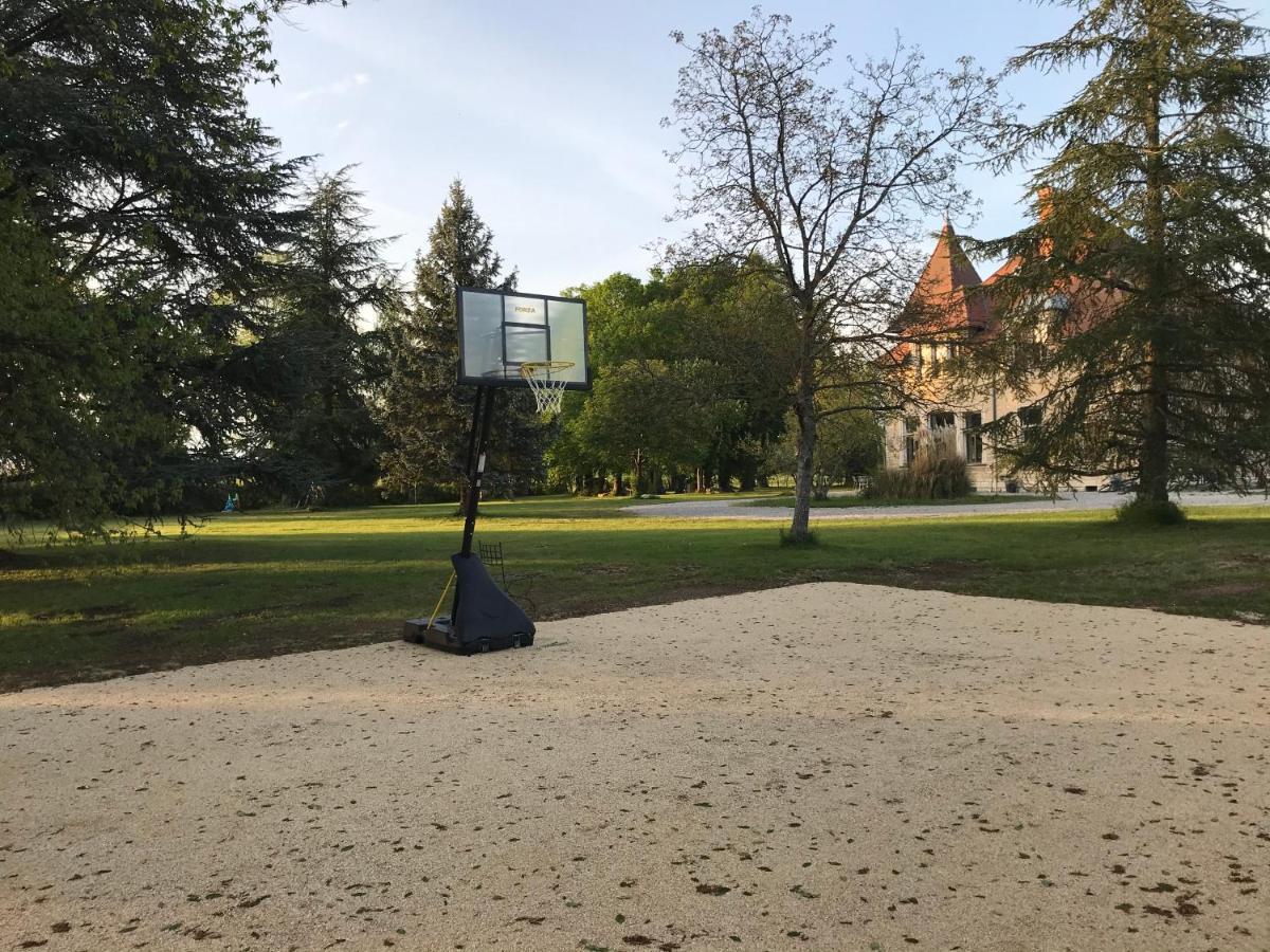 Chambres Au Chateau Du Mouillat Saint-Clair-de-la-Tour Eksteriør bilde
